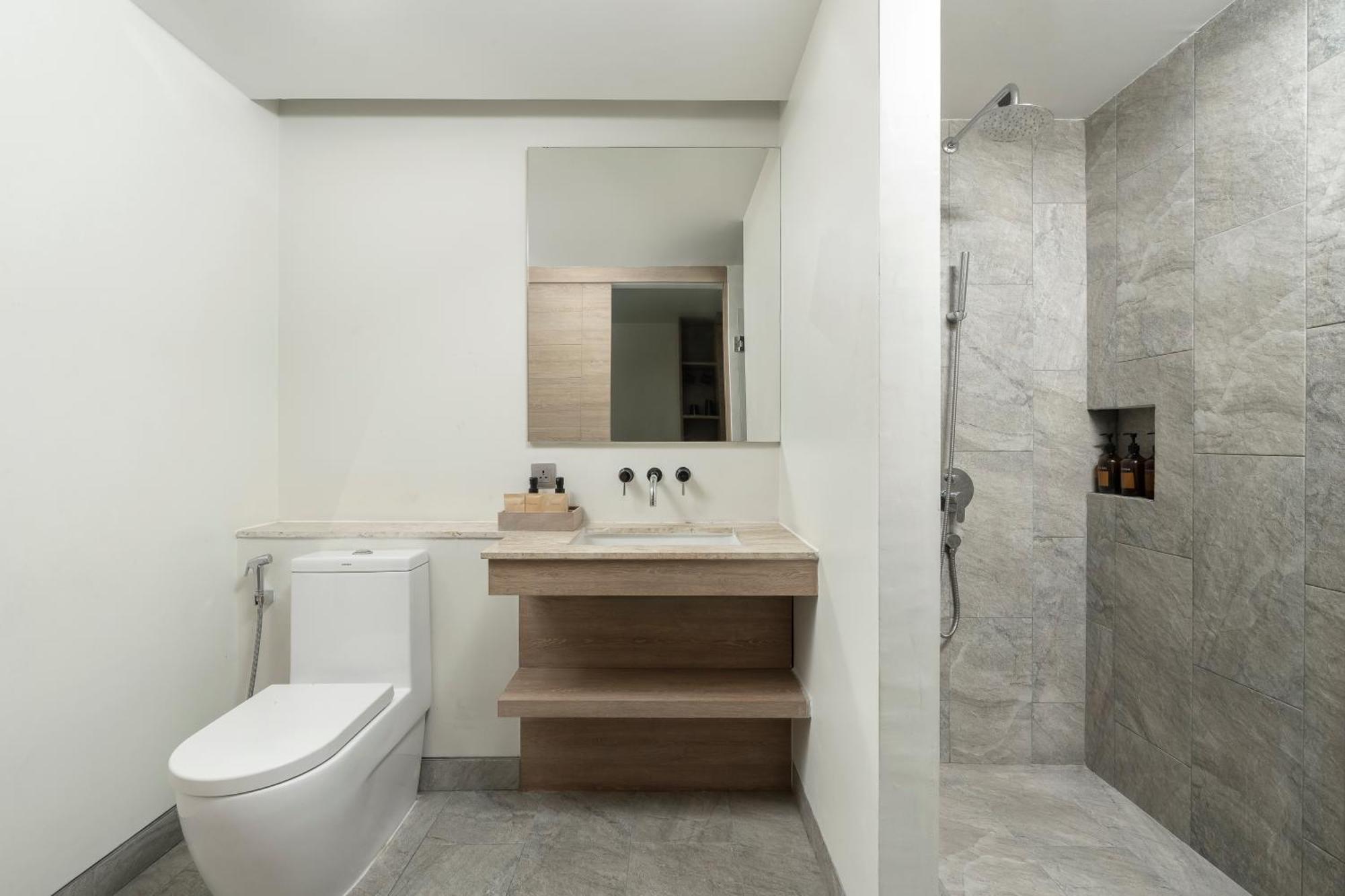 Grand Hébergement Deluxe avec Bain à Remous