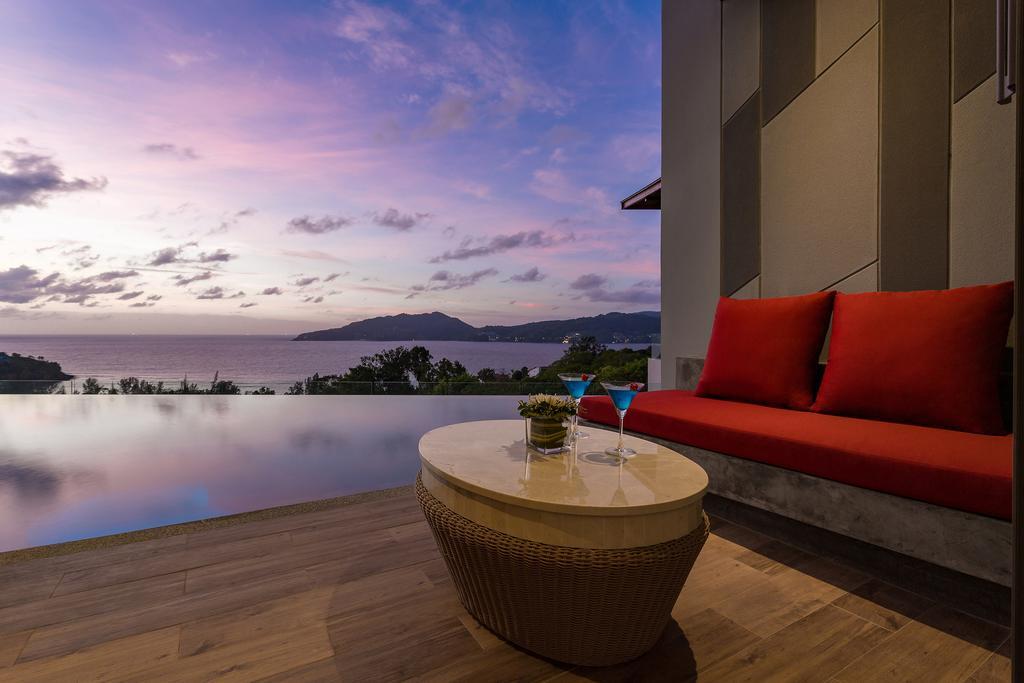 Hébergement de Luxe avec Accès Piscine - Vue Panoramique