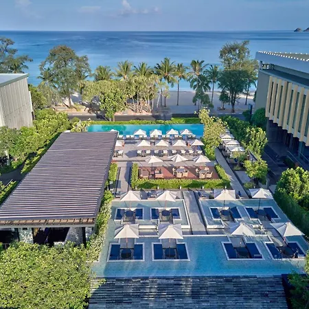 Four Points By Sheraton Phuket Patong Beach Resort-3